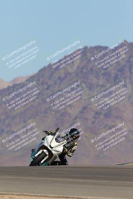 media/Oct-01-2023-SoCal Trackdays (Sun) [[4c570cc352]]/Turn 9 Set 2 (10am)/